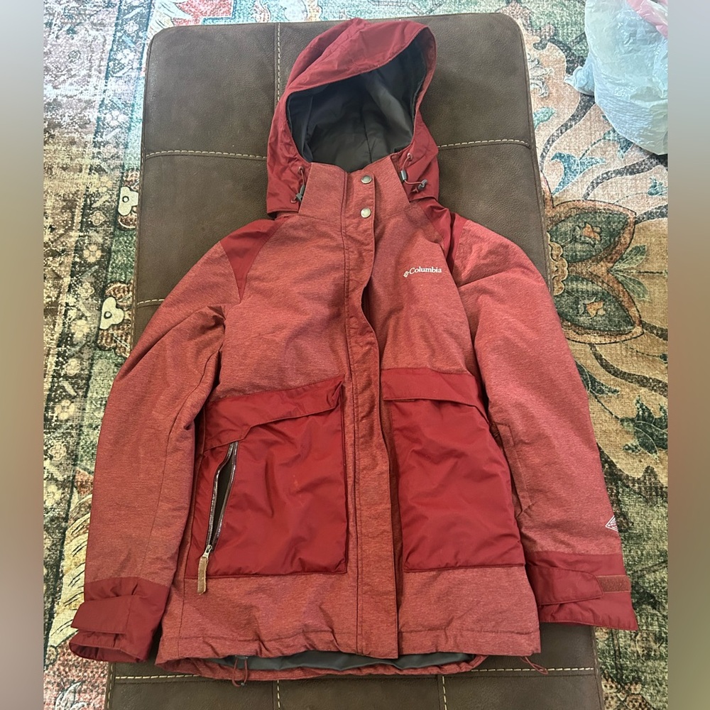 Columbia Women's Two-Tone Red Ski Jacket